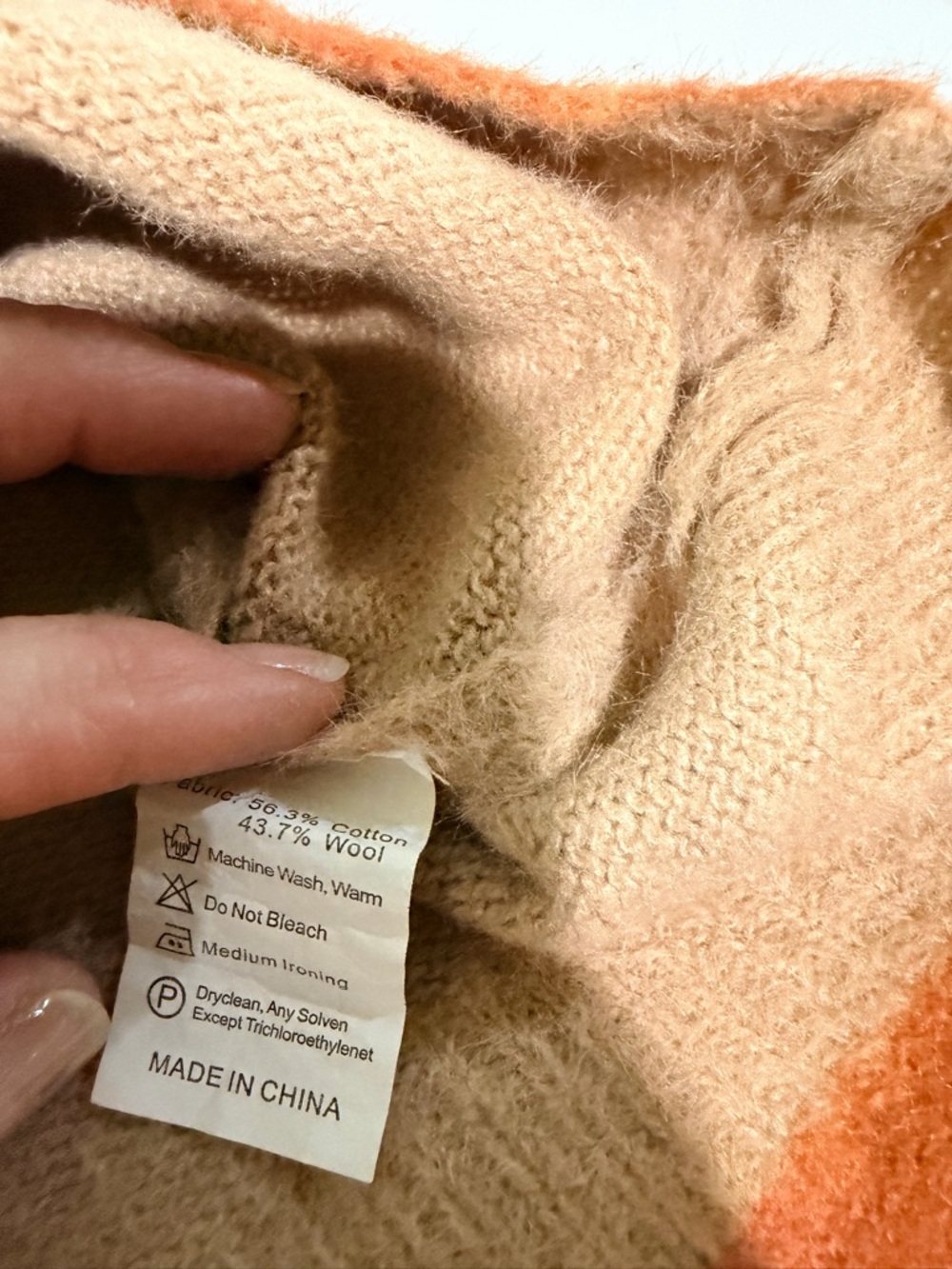 Oversized Sweater - Picture 4 of 4